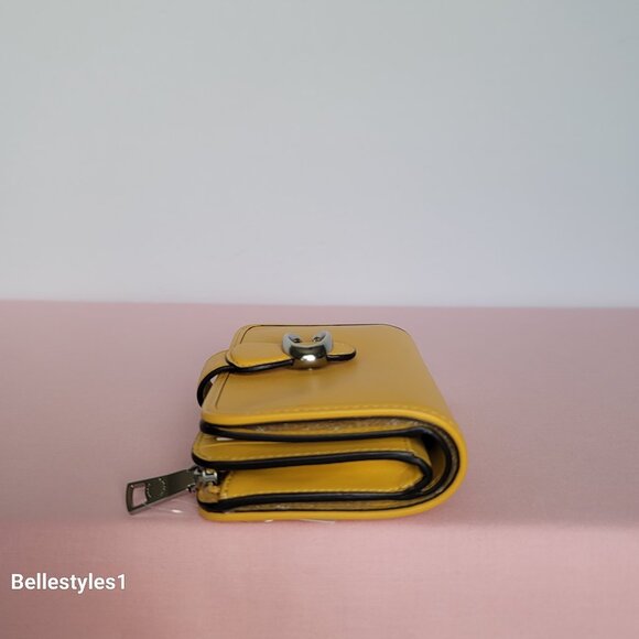 COACH Tabby Smooth Leather Medium Bifold Wallet – Canary color - Picture 8 of 16